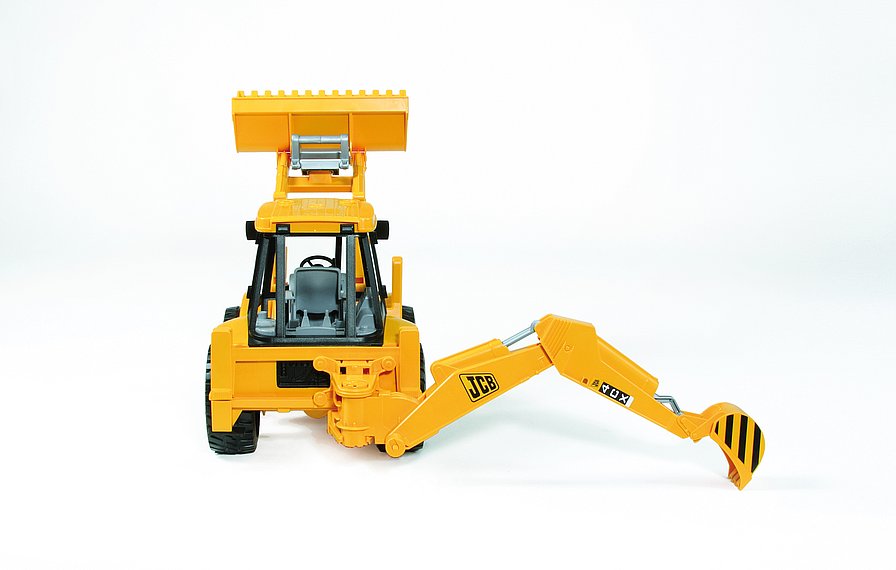 BRUDER JCB BACKHOE LOADER
