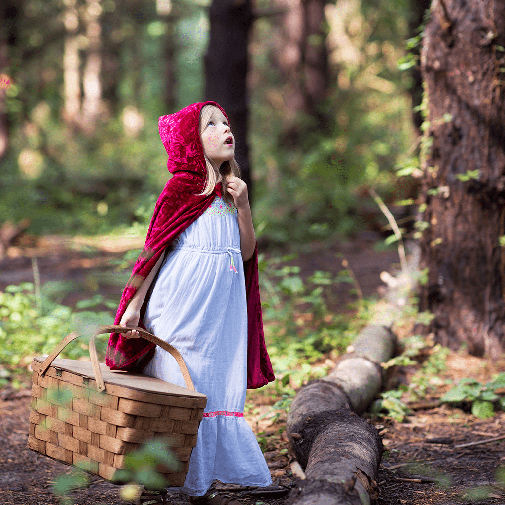 LITTLE RED RIDING HOOD CAPE