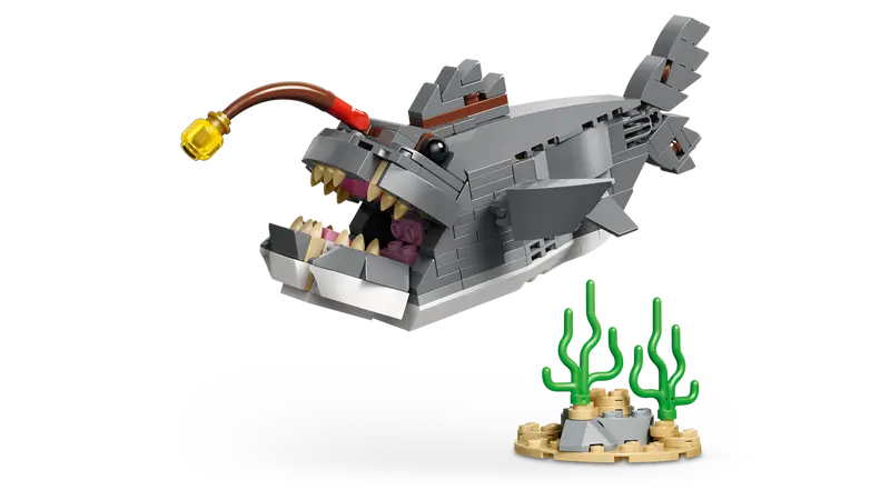 LEGO CREATOR FIERCE SHARK
