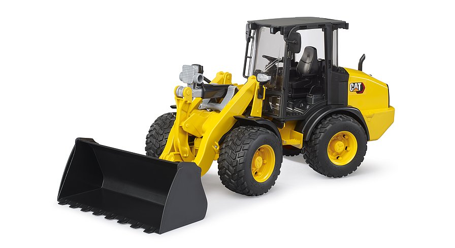 BRUDER CAT WHEEL LOADER