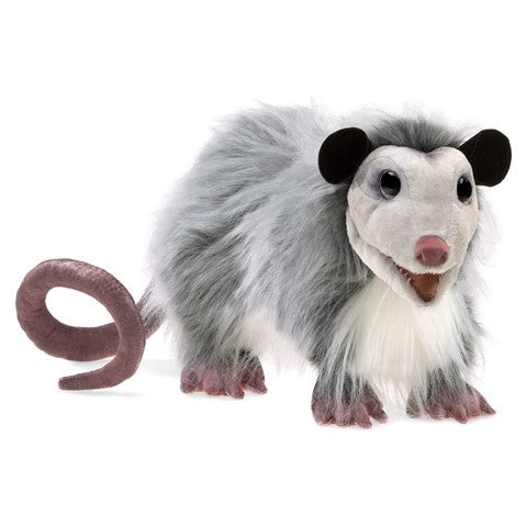 FOLKMANIS: OPOSSUM