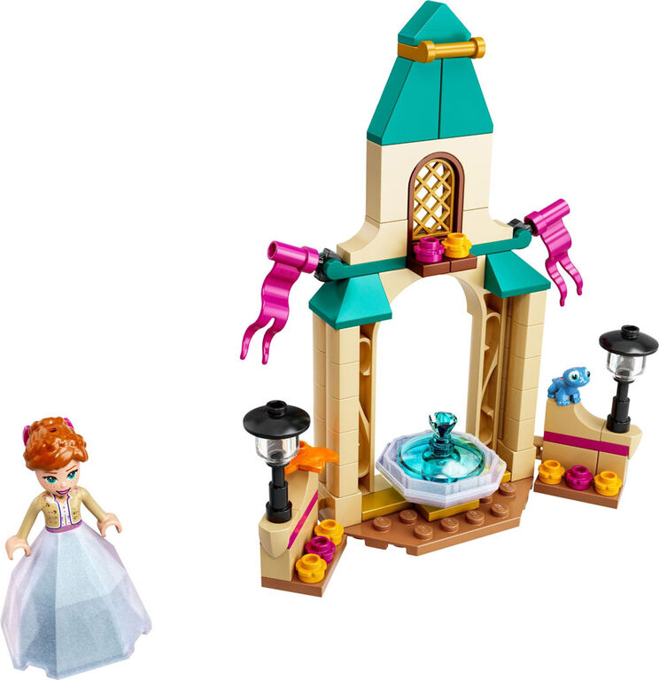 LEGO DISNEY ANNA'S CASTLE COURTYARD