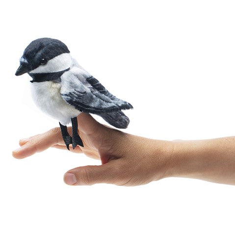 FOLKMANIS: CHICKADEE FINGER PUPPET